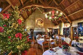 Xmas Decoration Ideas For Restaurants & Bars