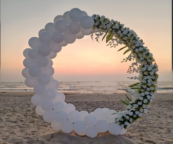 Beach Side Birthday Floral Ring Decorations